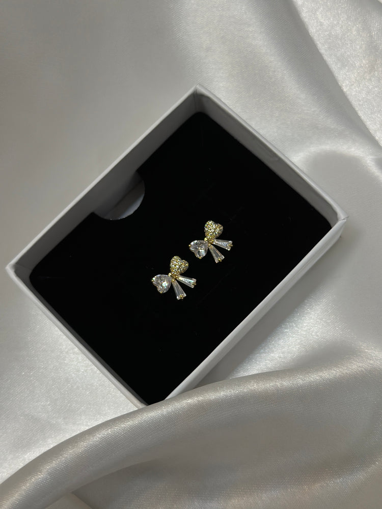 CRYSTAL-BOW-STUDS-316L-Stainless-steel