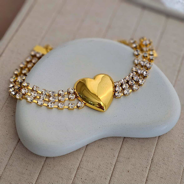 BOLD-HEART-CHOKER-NECKLACE