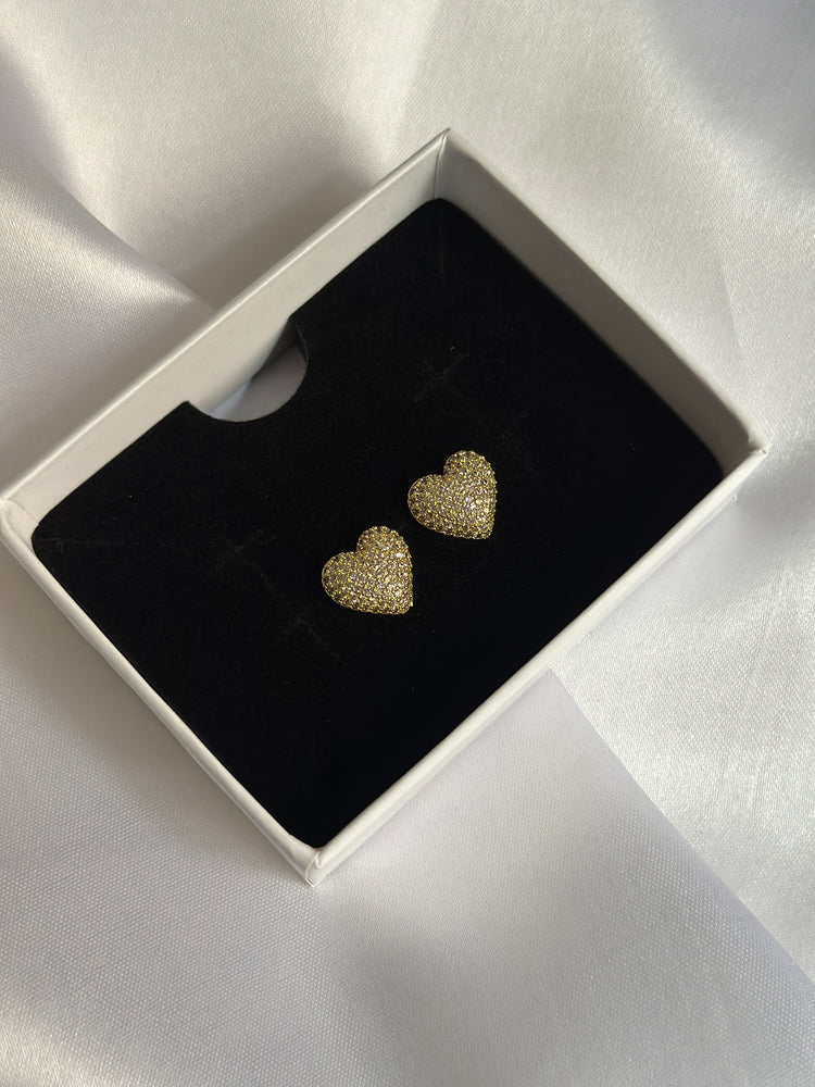 The-Little-love-Studs