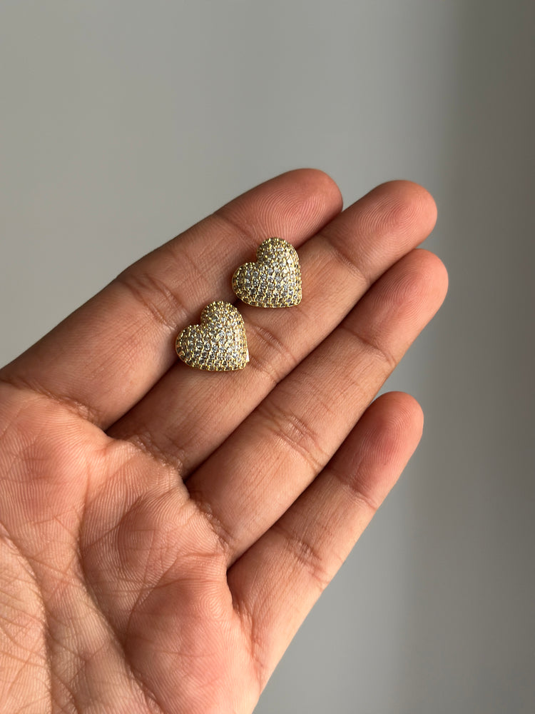 The-Little-love-Studs