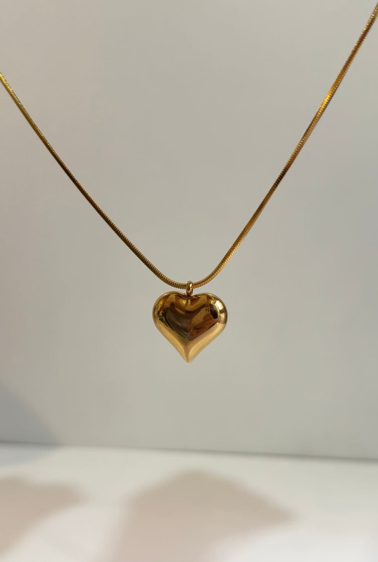 BRAZIL-HEART-NECKLACE-PEN53