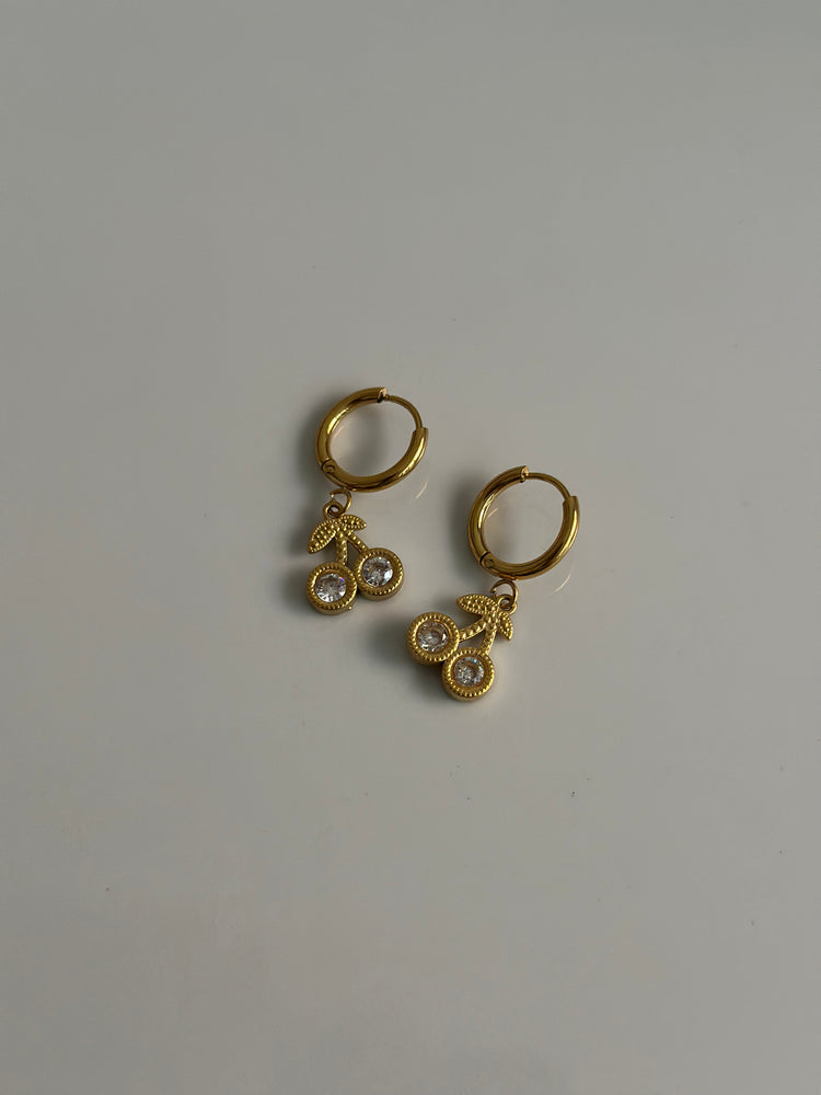 NOORIE-PREMIUM-CHERRY-HUGGIES