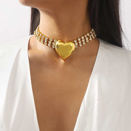 BOLD-HEART-CHOKER-NECKLACE