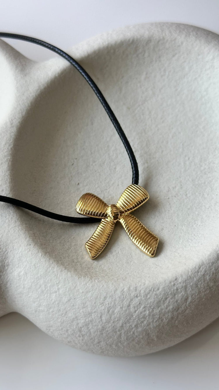 ERON NECKLACE
