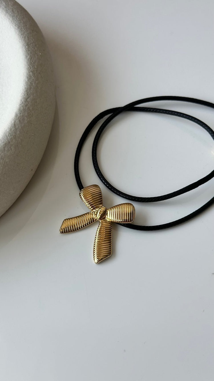 ERON NECKLACE