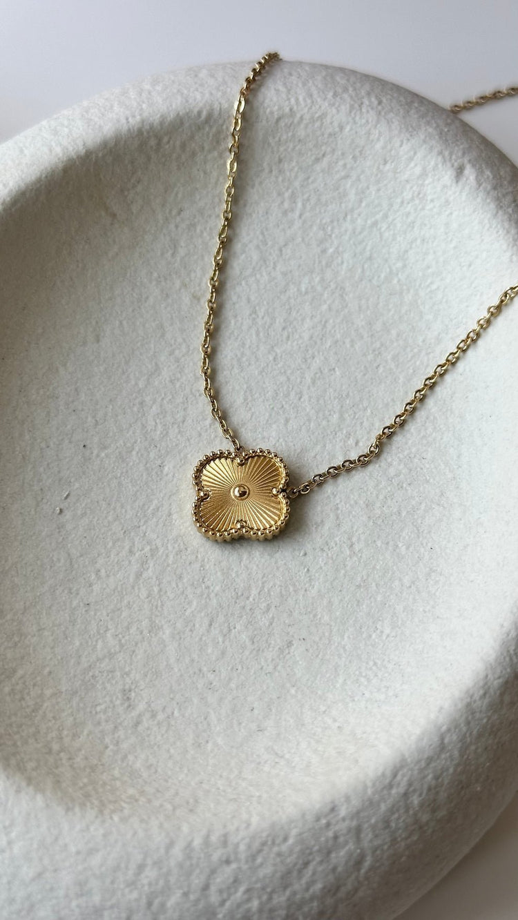 GOLDEN CLOVER NECKLACE
