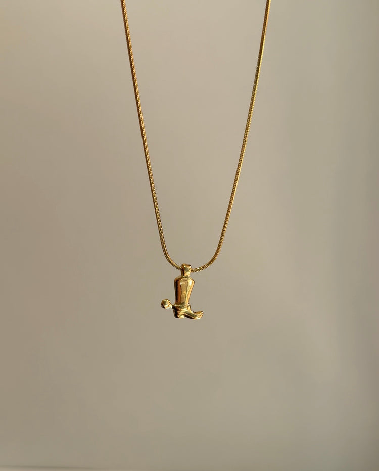 GOLDEN-GRACE-PENDANT