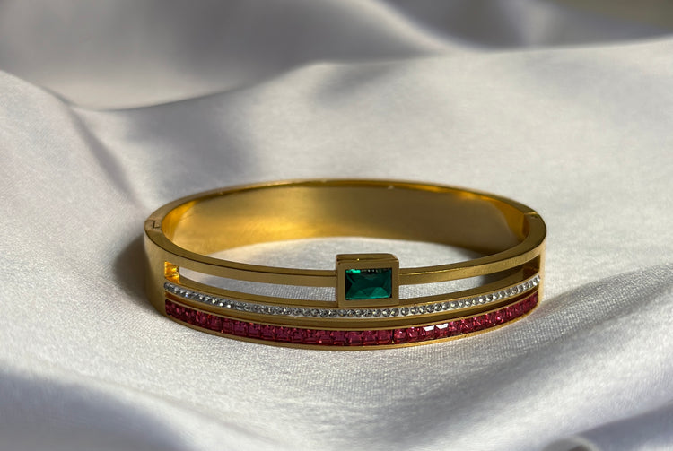 Trinity-Baby-Bracelet