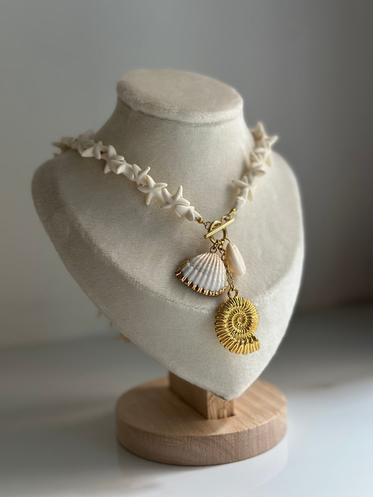 SHELL-BEACH- NECKLACE