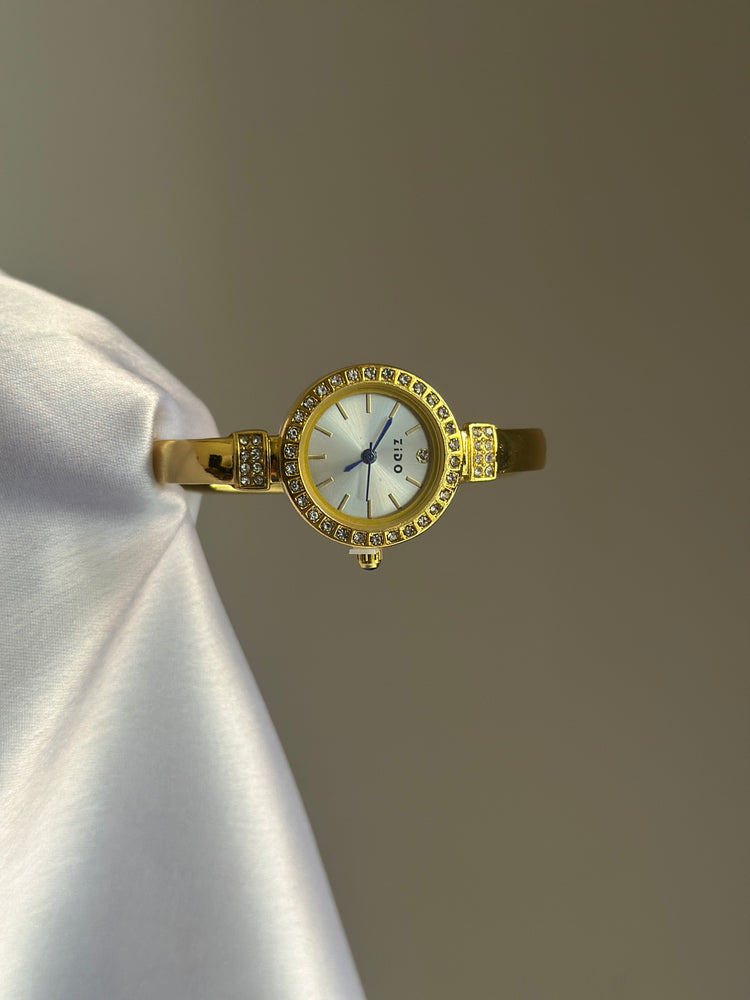 DAISY-VINTAGE-WATCH
