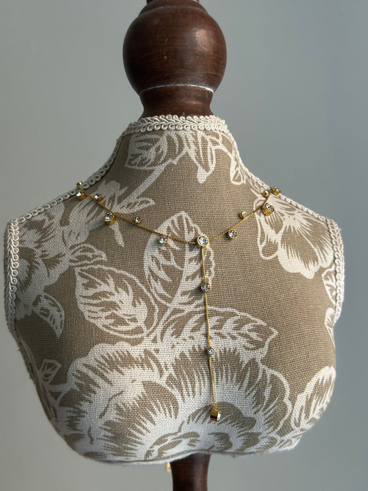 NEWYORK-BEAUTY-LONG-NECKCHAIN