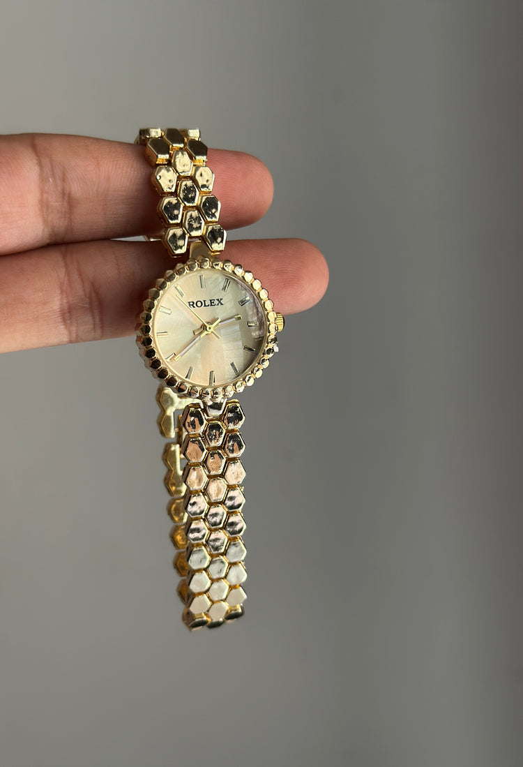 IMPERIAL GOLD VINTAGE WATCH