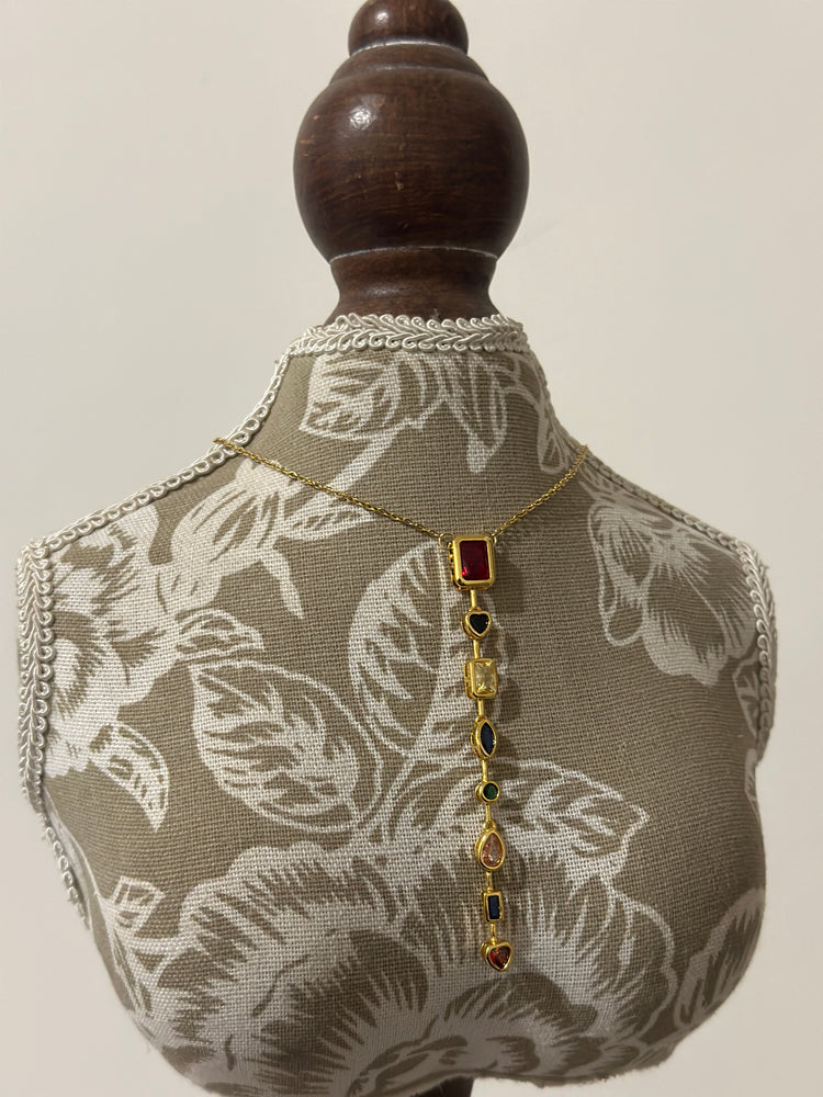 BROOKLYN- SAGA-LONG-CHAIN-NECKLACE