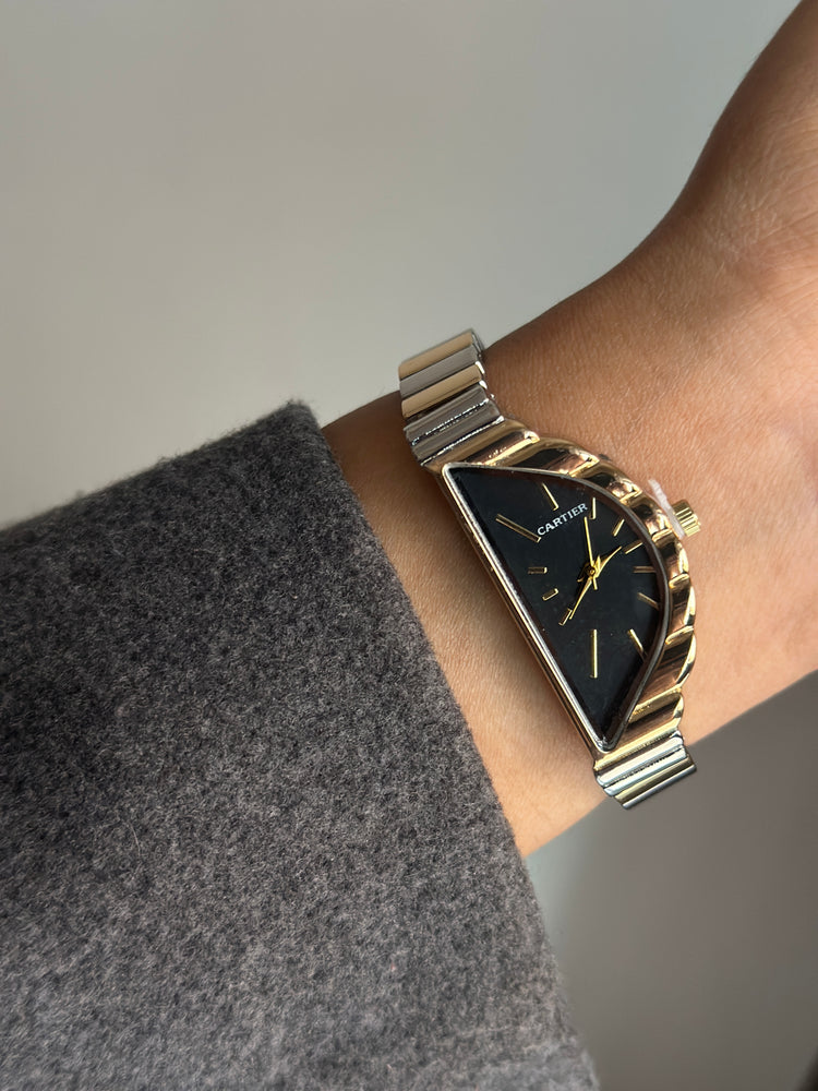 DIANA-VINTAGE-WATCH