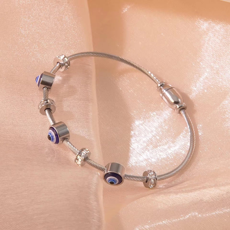 SILVER-EVIL-EYE-BRACELET