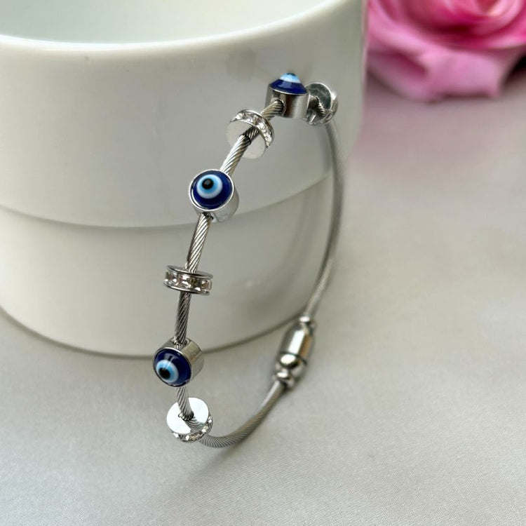SILVER-EVIL-EYE-BRACELET
