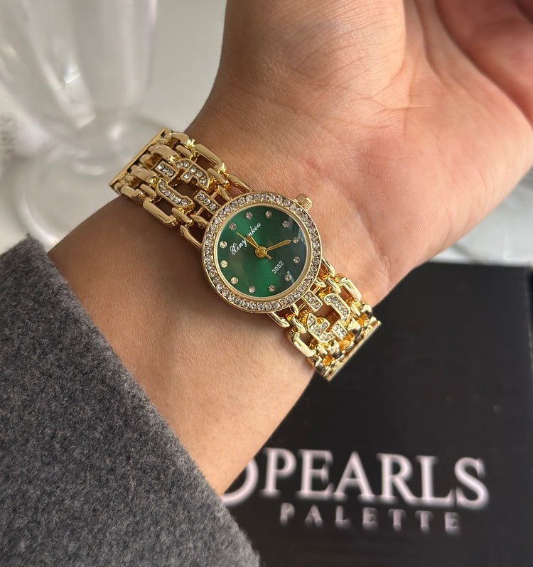 SARA-VINTAGE-WATCH( GREEN DIAL)