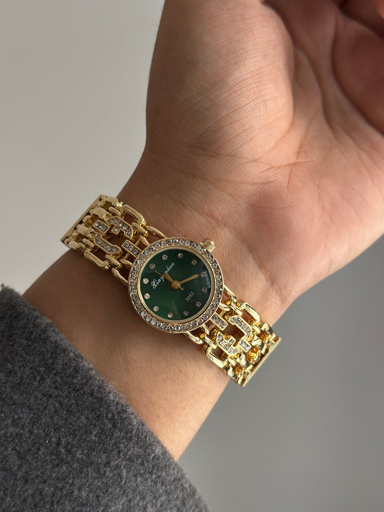 SARA-VINTAGE-WATCH( GREEN DIAL)