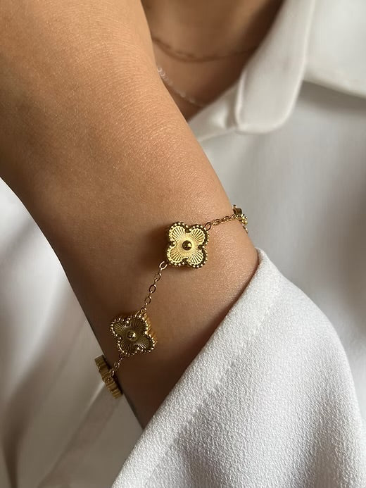 ANA CLOVER BRACELET