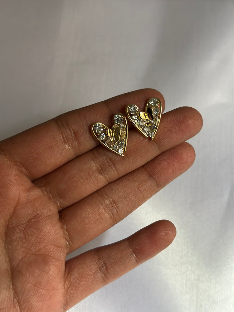 HEART-CRYSTAL-STUDDED-EARRINGS