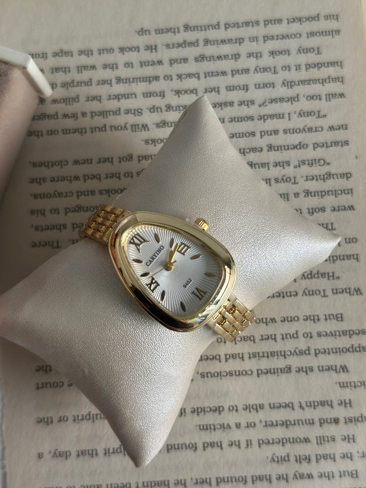 BRITNEY CLASSIC WATCH