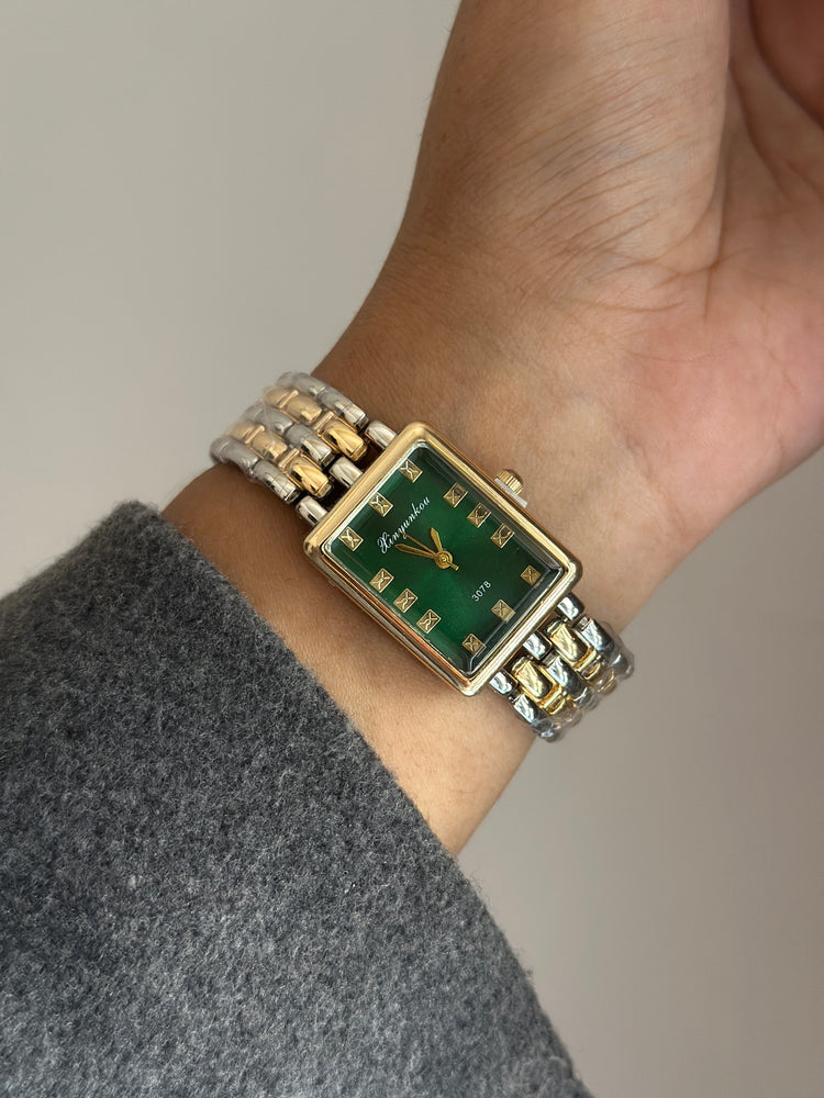 EMERALD VINTAGE WATCH