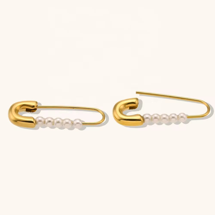 SAFETY-PIN-EARRINGS