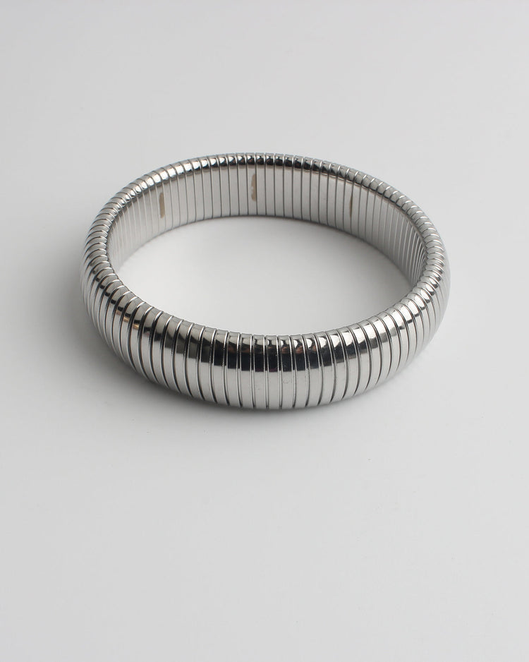 SILVER-STRECHABLE-BANGLE