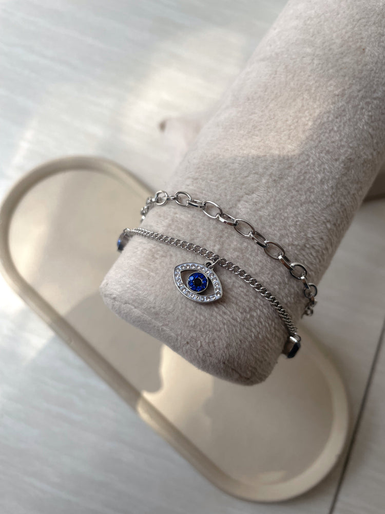 SILVER-EVIL-EYE-BRACELET