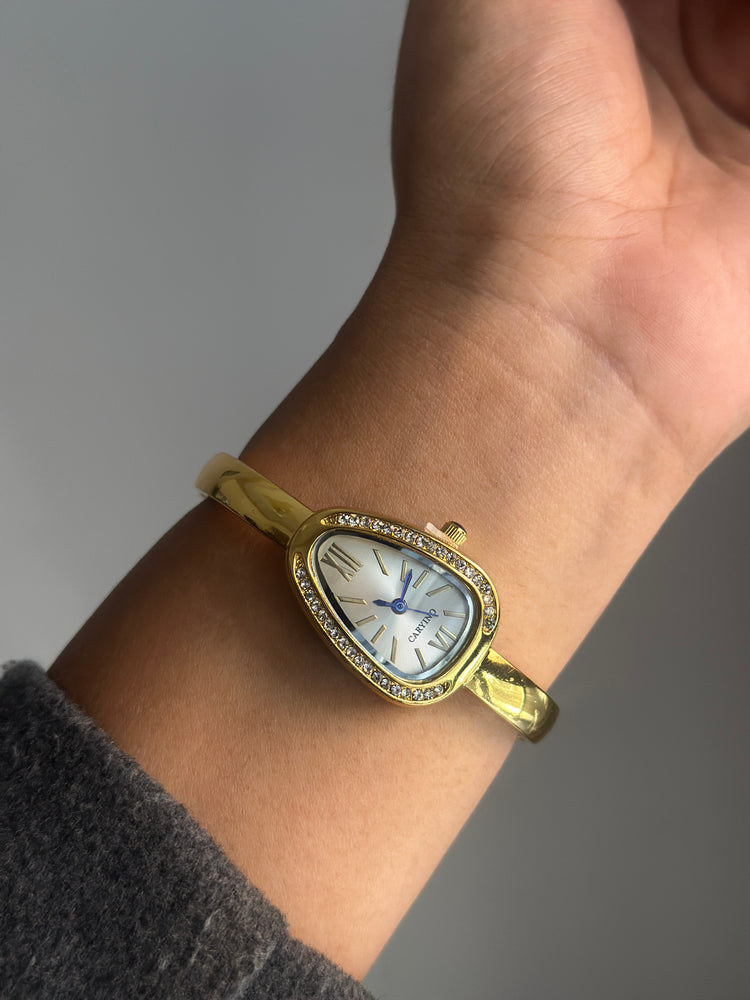 DUCHESS DIAL VINTAGE WATCH