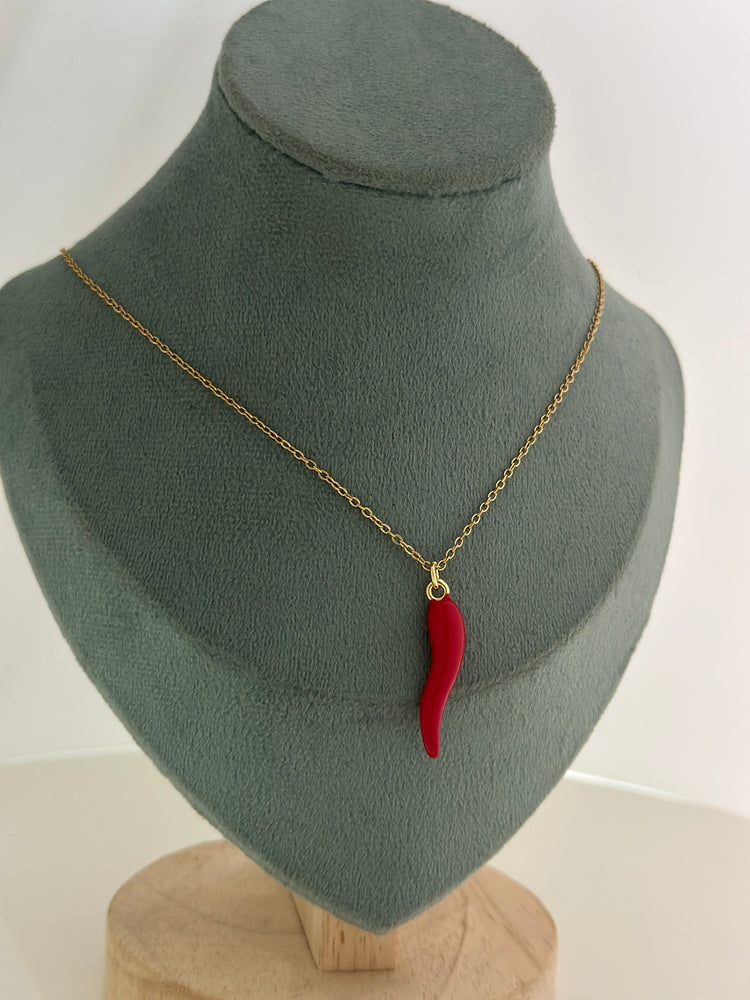 RED-CHILI-NECKLACE