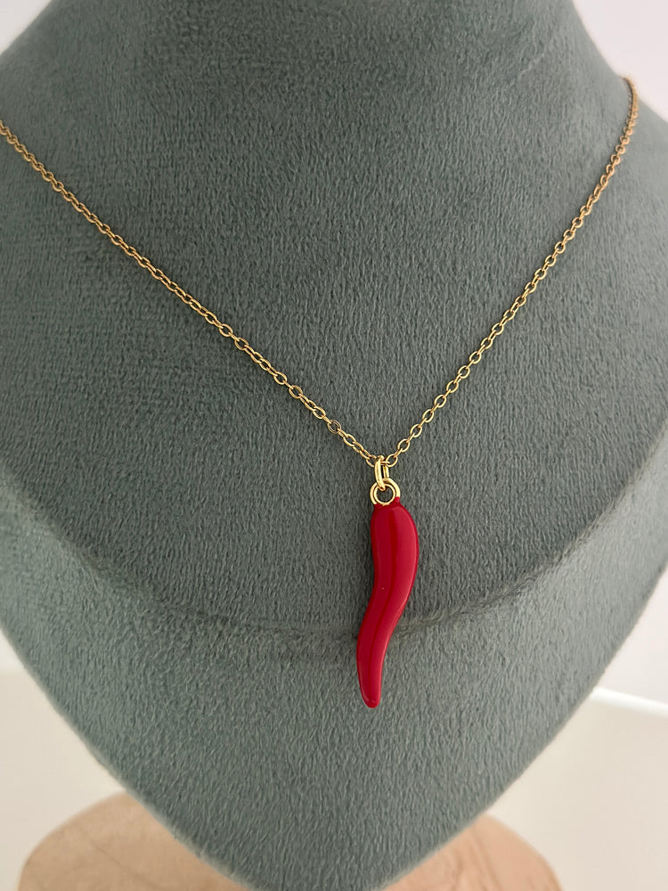 RED-CHILI-NECKLACE