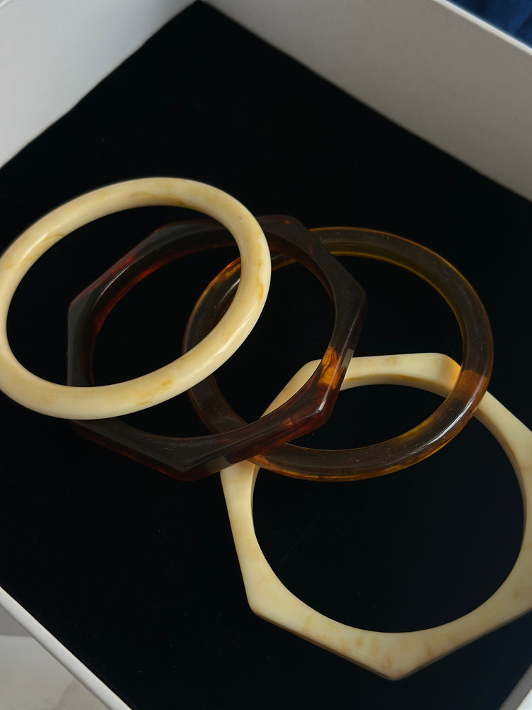 RESIN BANGLE SET ( COMBO OF 4)