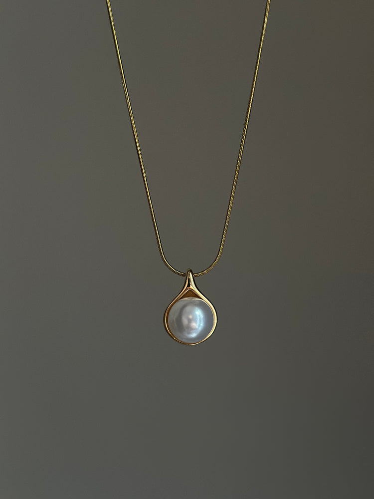 ANA-PEARL-NECKLACE