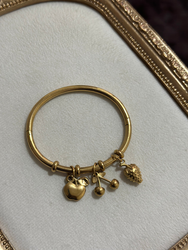 AVNI-CHARMS-BRACELET