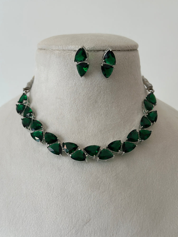 NAYRA-NECKLACE-SET