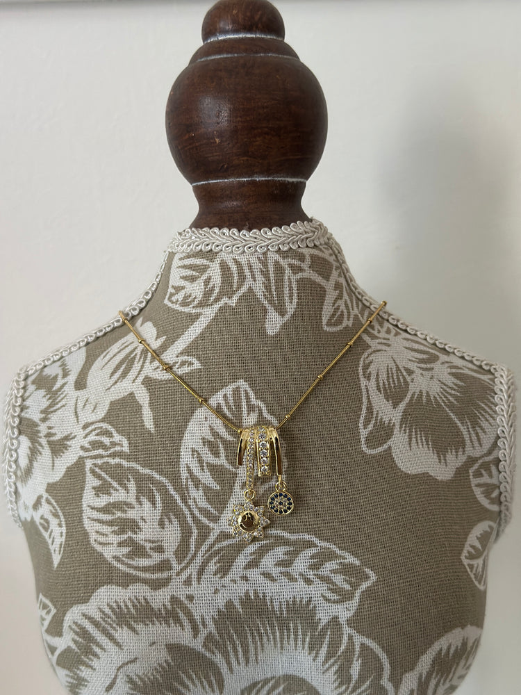 ELLA-CHARMS-NECKLACE