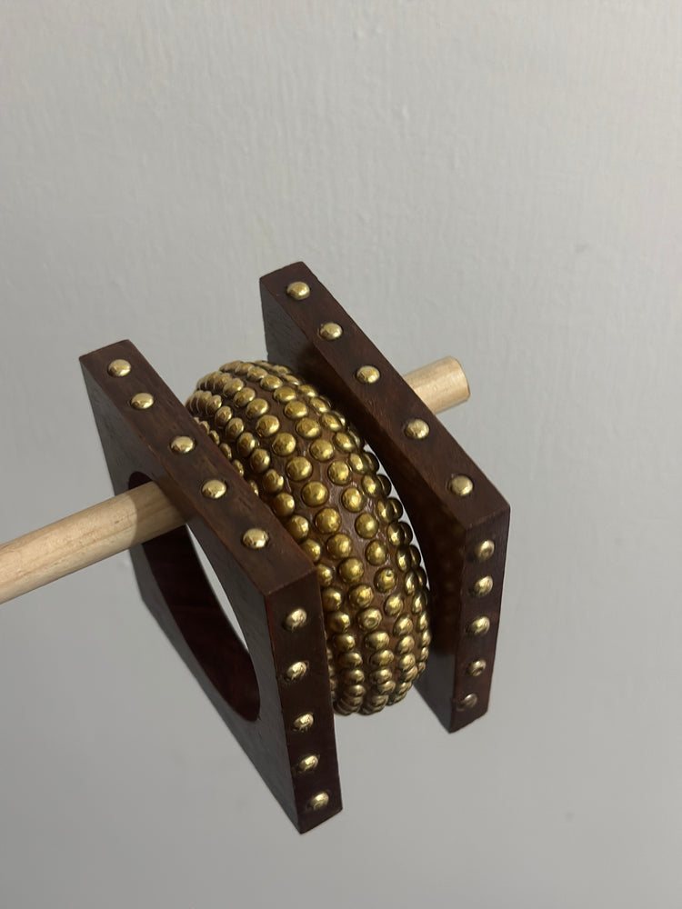 SHASHA-WOODEN-BANGLE-SET