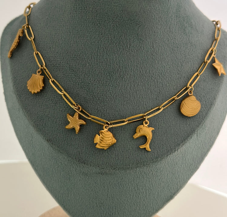 VERRA-CHARMS-NECKLACE
