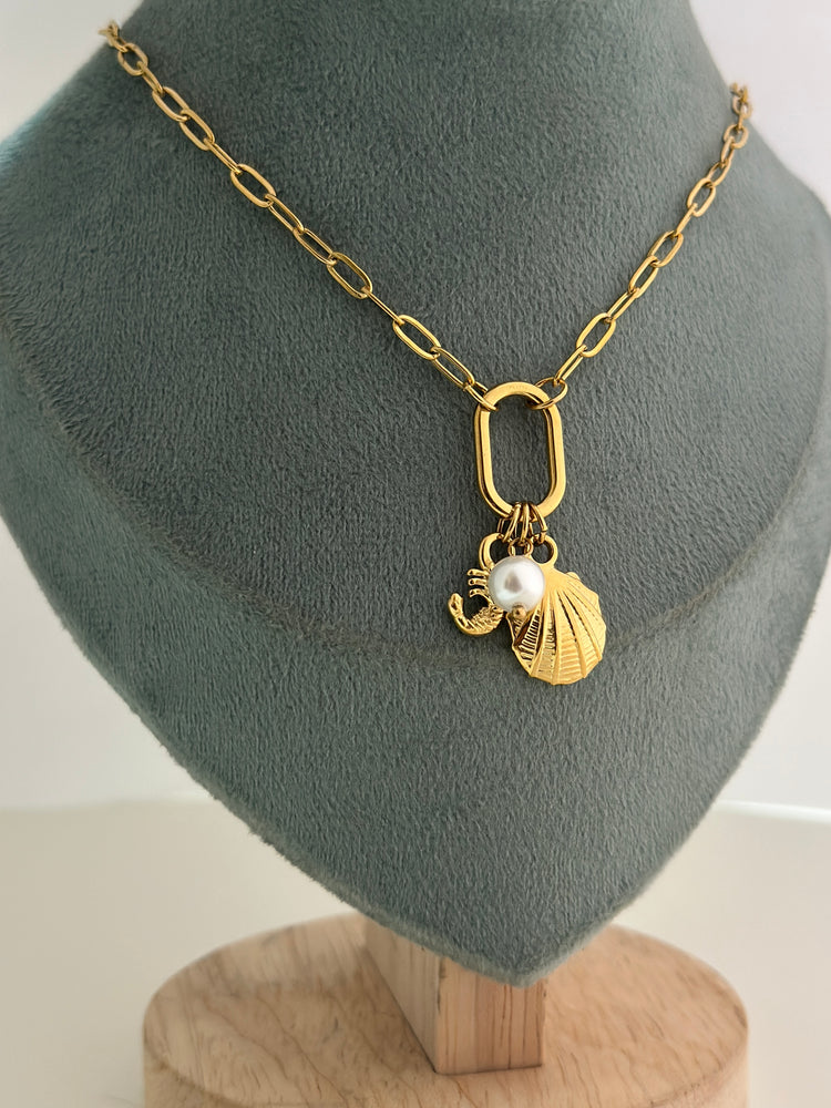 WANDER-CHARM-NECKLACE