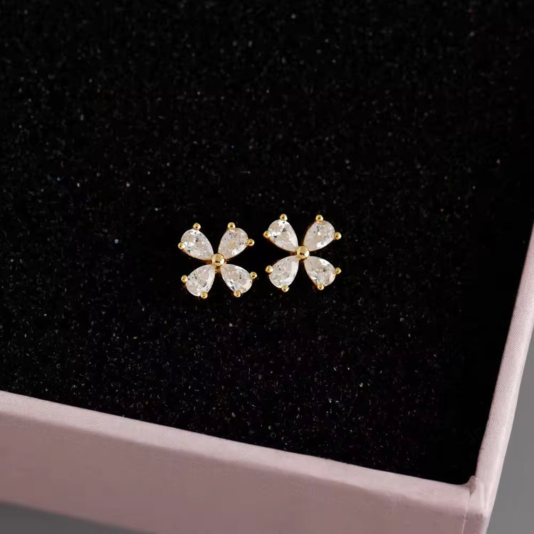 FLORAL-STUDS