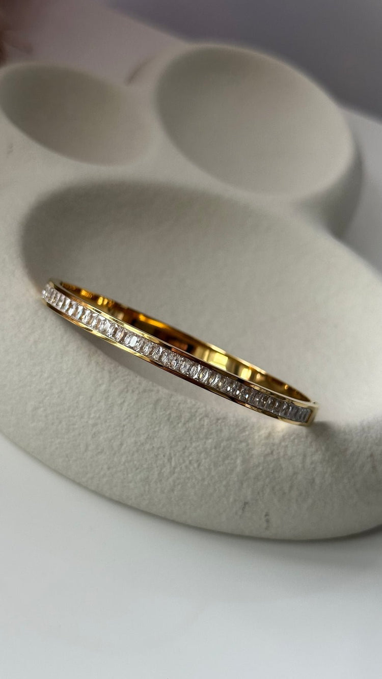 LUXE BAND