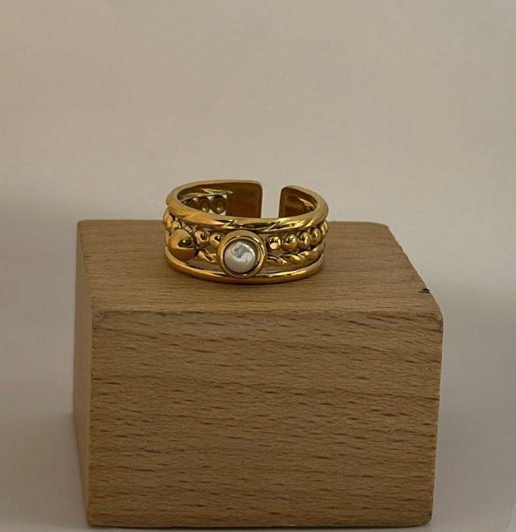 OPAL RING
