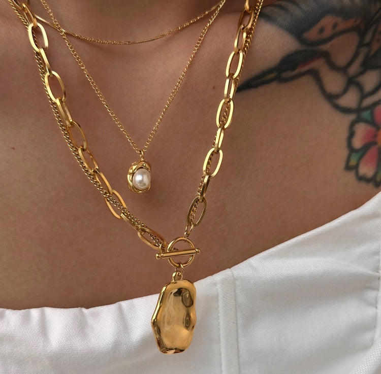 VINCENT NECLACE