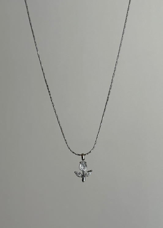TULIP MINIMAL NECKLACE ( SILVER)