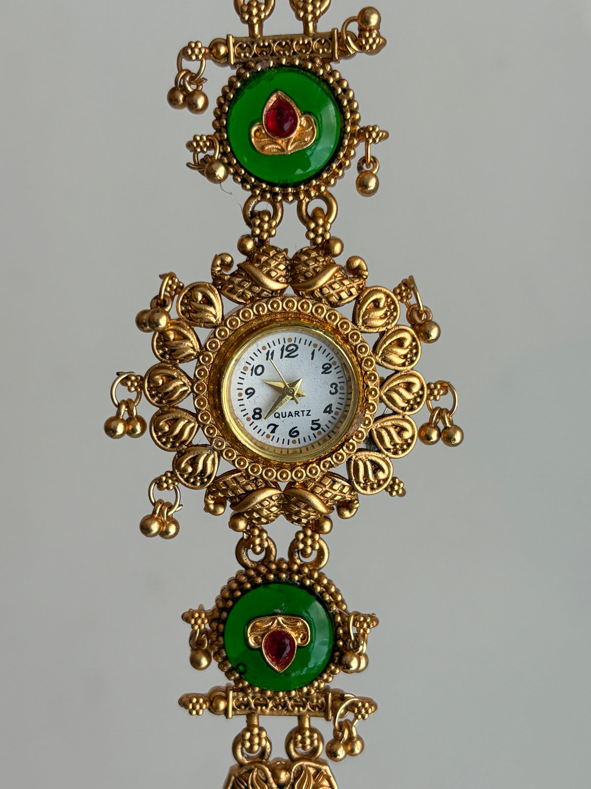 PRIYASHNA HERITAGE WATCH