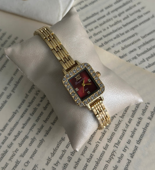 CHERRY LUXE VINTAGE WATCH