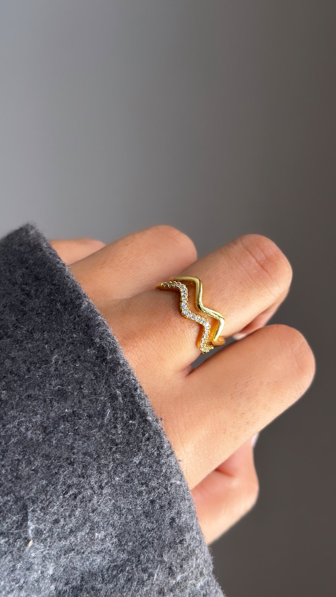NORA-ADJUSTABLE-RING