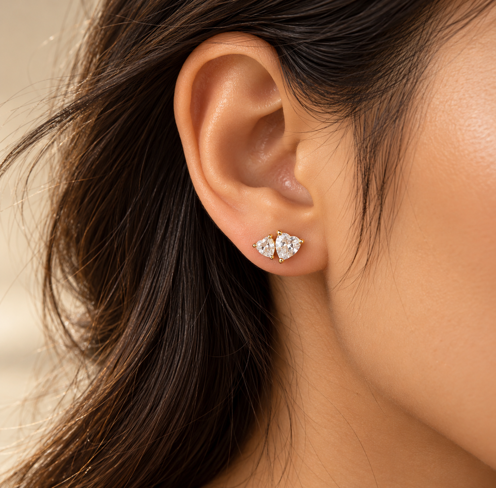 LOVE SPARK STUDS