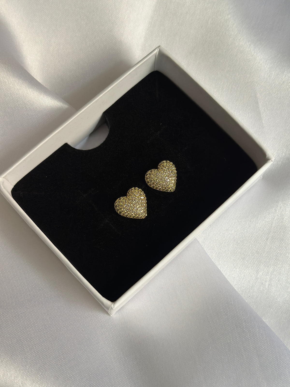 The-Little-love-Studs